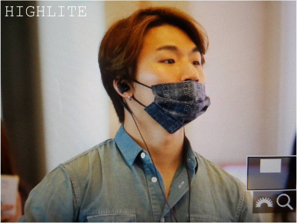 #姜大声##DAESUNG#
160506 羽田机场出境✈️首尔 金浦机场入境
饭拍
/HIGHLITE/BB SIDE