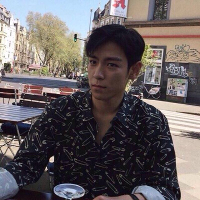 BIGBANG 崔胜铉 崔TOP 鬼神大人 T.O.P ins日常