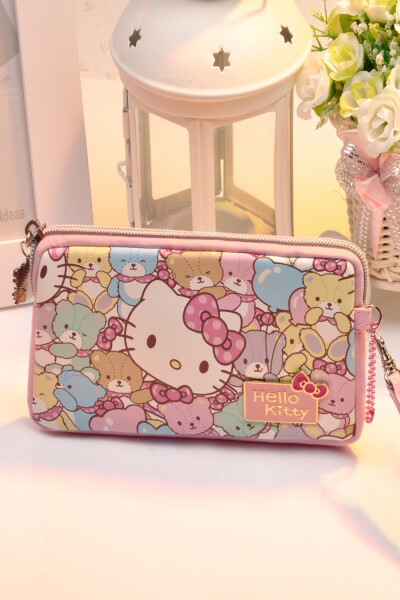 HELLOKITTY凯迪小熊女士手拿包