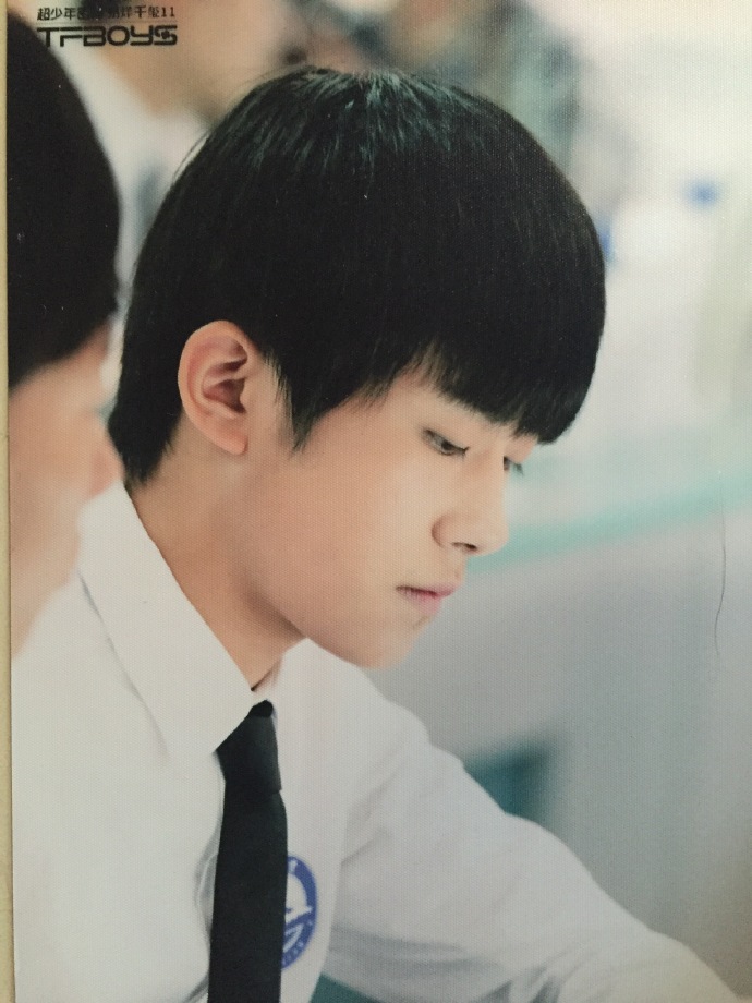 超少年密码生写9p@TFBOYS-易烊千玺 #一心一意，易烊千玺#