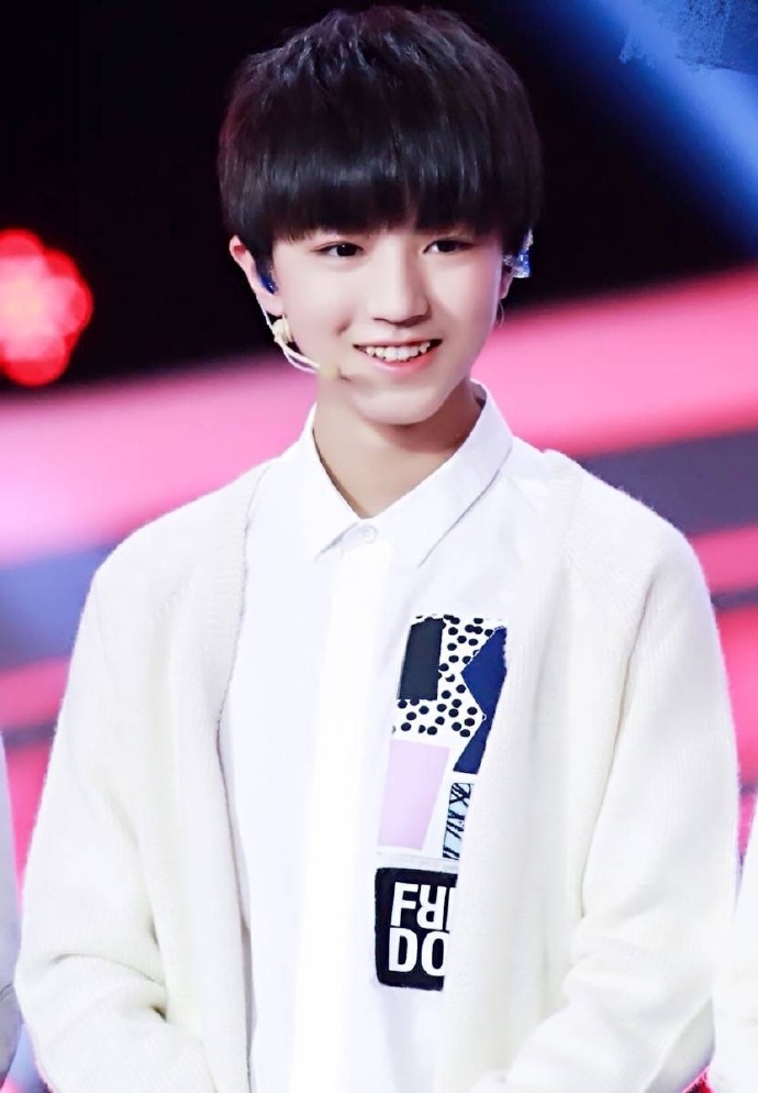 TFBOYS 王俊凯