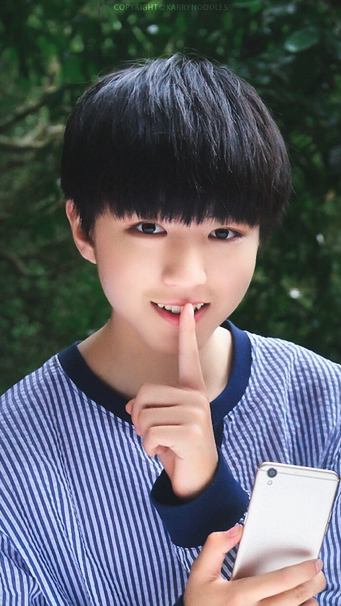 TFBOYS 王俊凯