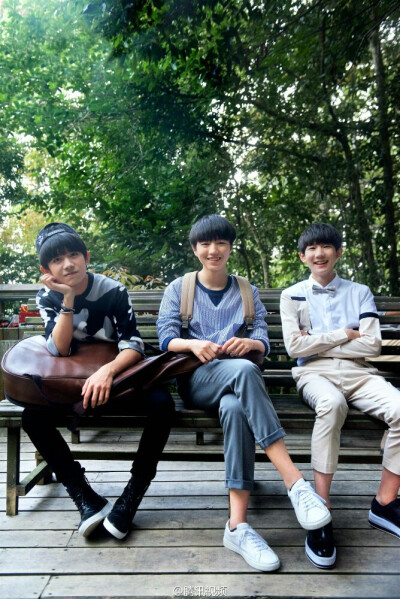 TFBOYS 