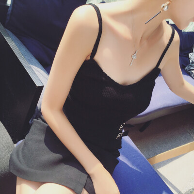 2016夏季女装 韩版百搭性感V领修身纯色针织吊带小背心打底衫