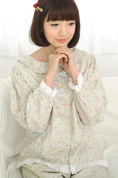 新品3色小碎花公主纯棉家居服