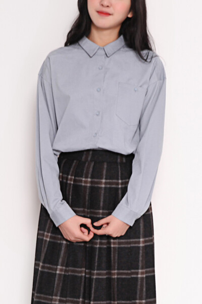 CyanRose纯色宽松休闲衬衫