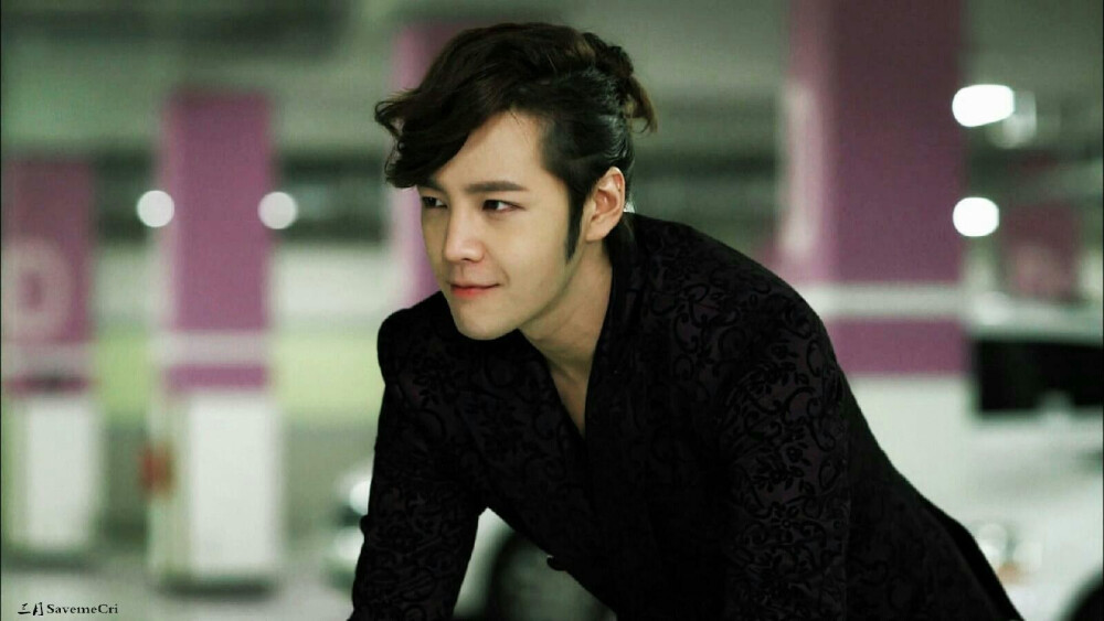 擦啦嘿哟
Jang Keun Suk