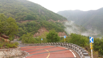 海坨盘山公路