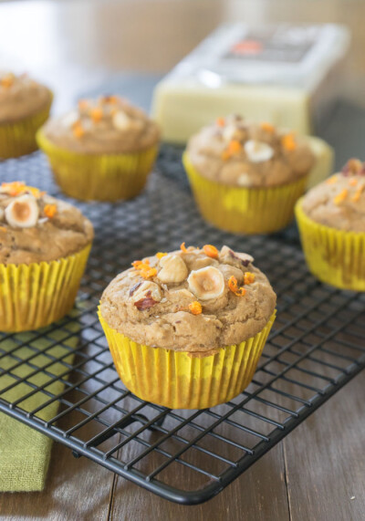 HEALTHY ORANGE HAZELNUT WHITE CHOCOLATE MUFFINS 健康橙皮榛子白巧克力麦芬 素食主义