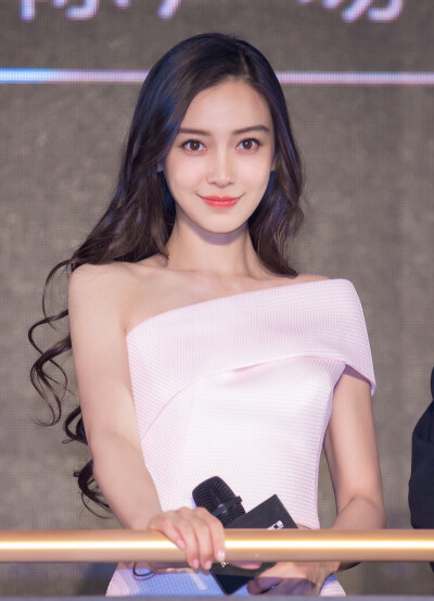 angelababy