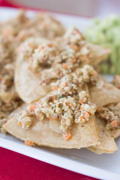 SESAME ALMOND PÂTÉ + NACHOS 芝麻杏仁酥配玉米片 素食主义