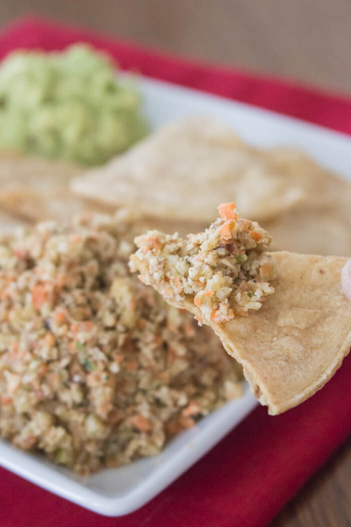 SESAME ALMOND PÂTÉ + NACHOS 芝麻杏仁酥配玉米片 素食主义