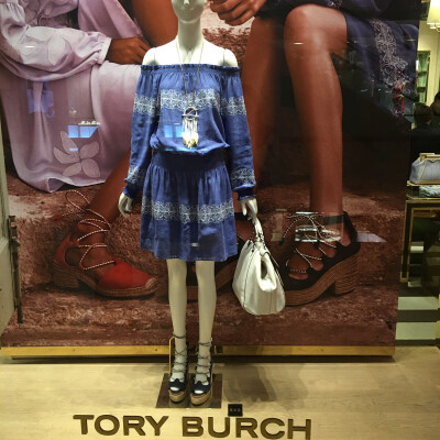 Tory burch