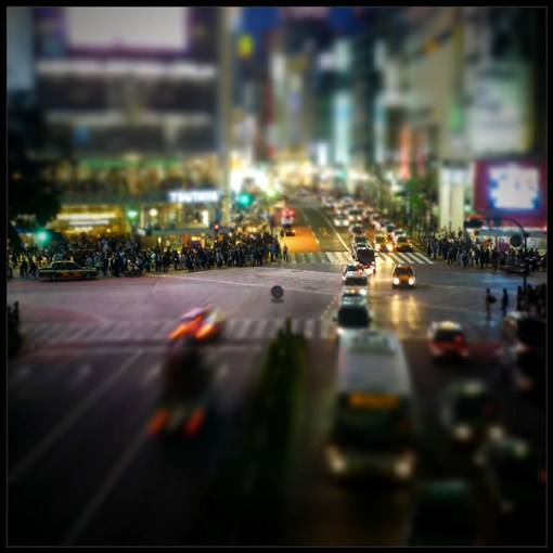 来自日本摄影师山本隆博的日本东京街头移轴摄影作品，俨然将这座城市变成了一个小型展览模型