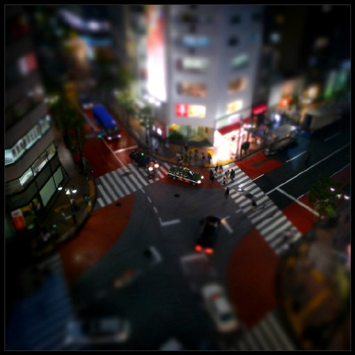 来自日本摄影师山本隆博的日本东京街头移轴摄影作品，俨然将这座城市变成了一个小型展览模型