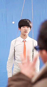 芬达广告 TFBOYS 易烊千玺 动态 gif