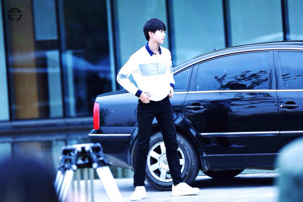 #王俊凯# #TFBOYS#【160425 超少年密码拍摄 高清9p】图cr:@AllKill0921