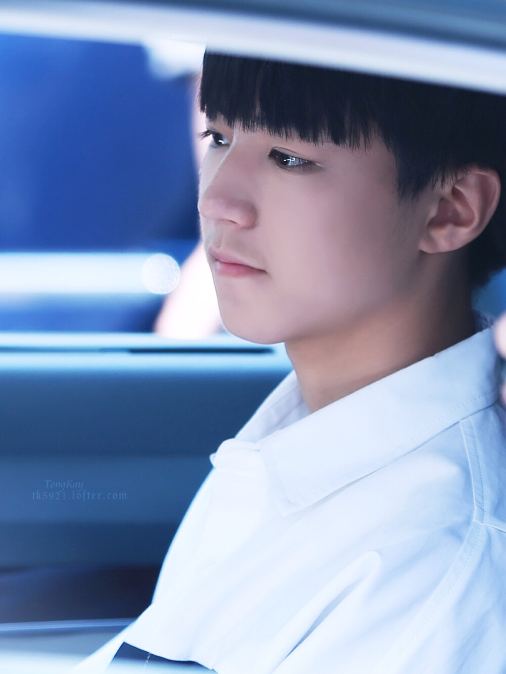 #王俊凯# #TFBOYS王俊凯# 【160425 超少年密码拍摄 高清9P】小胡须粗来了！俊宝荷尔蒙爆表[想你] cr:@桐TongKay