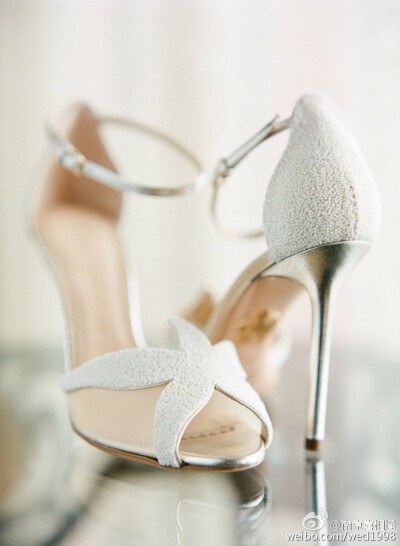【婚鞋】这9双温柔雅致的美鞋，你会选择哪双做婚鞋？