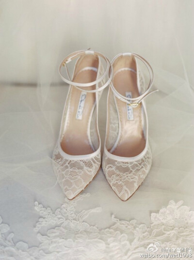 【婚鞋】这9双温柔雅致的美鞋，你会选择哪双做婚鞋？