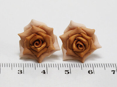 Beige Rose Earrings Studs. Beige gold flower earrings Polymer clay Rose
Earrings Post. Beige Rose Jewelry. Bridesmaid Earrings beige wedding自然首饰