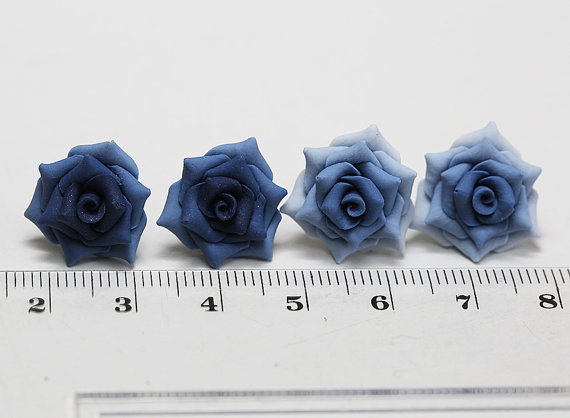 Dusty blue Rose Earrings Studs. Denim blue flower earrings Polymer clay
Blue Rose Post Earrings. Blue Roses Jewelry. Bridesmaid Earrings自然首饰