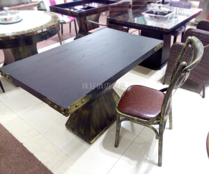 复古工业风餐桌椅