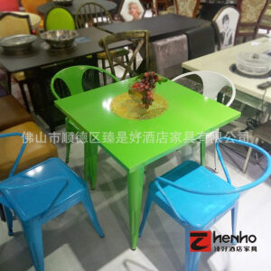 美式工业风餐桌