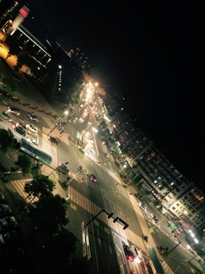 愿你不在脆弱到不堪一击