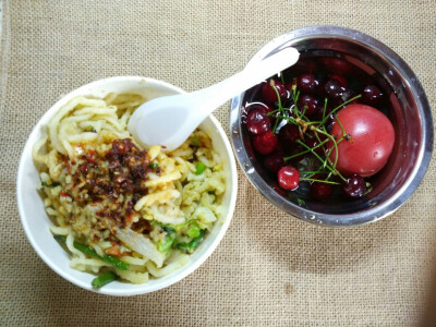 日常生活 校园餐食