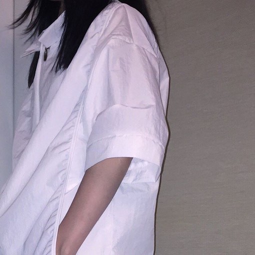 ons【悠悠我心】[半身][穿衣搭配][身体部位][个性简约][欧美头像]