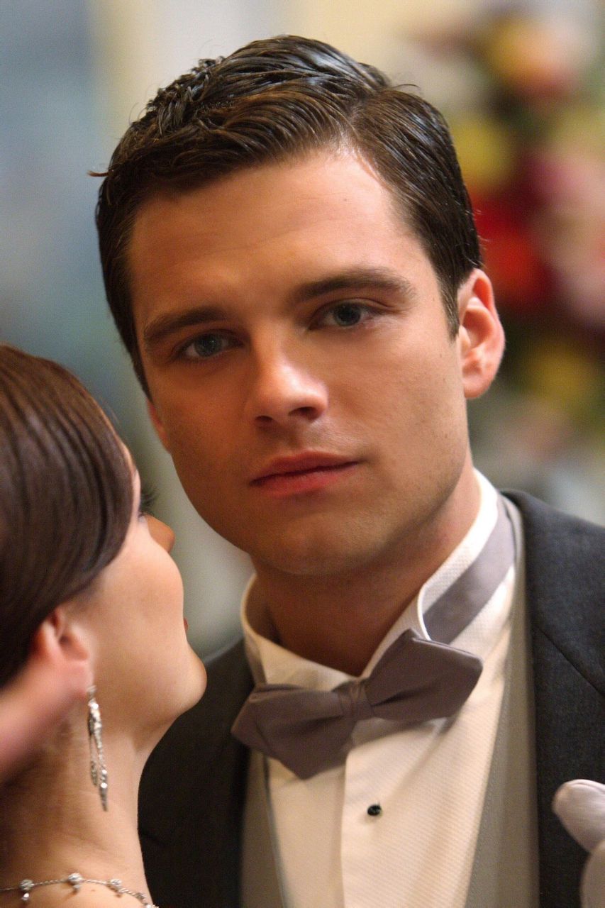 Sebastian Stan，《绯闻女孩》的Carter Baizen