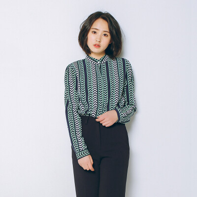 OS:2016韩版春季女装上衣 通勤几何图形 复古长袖花衬衫