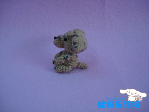 钩织毛线迷你小狗玩偶图解-编织乐论坛