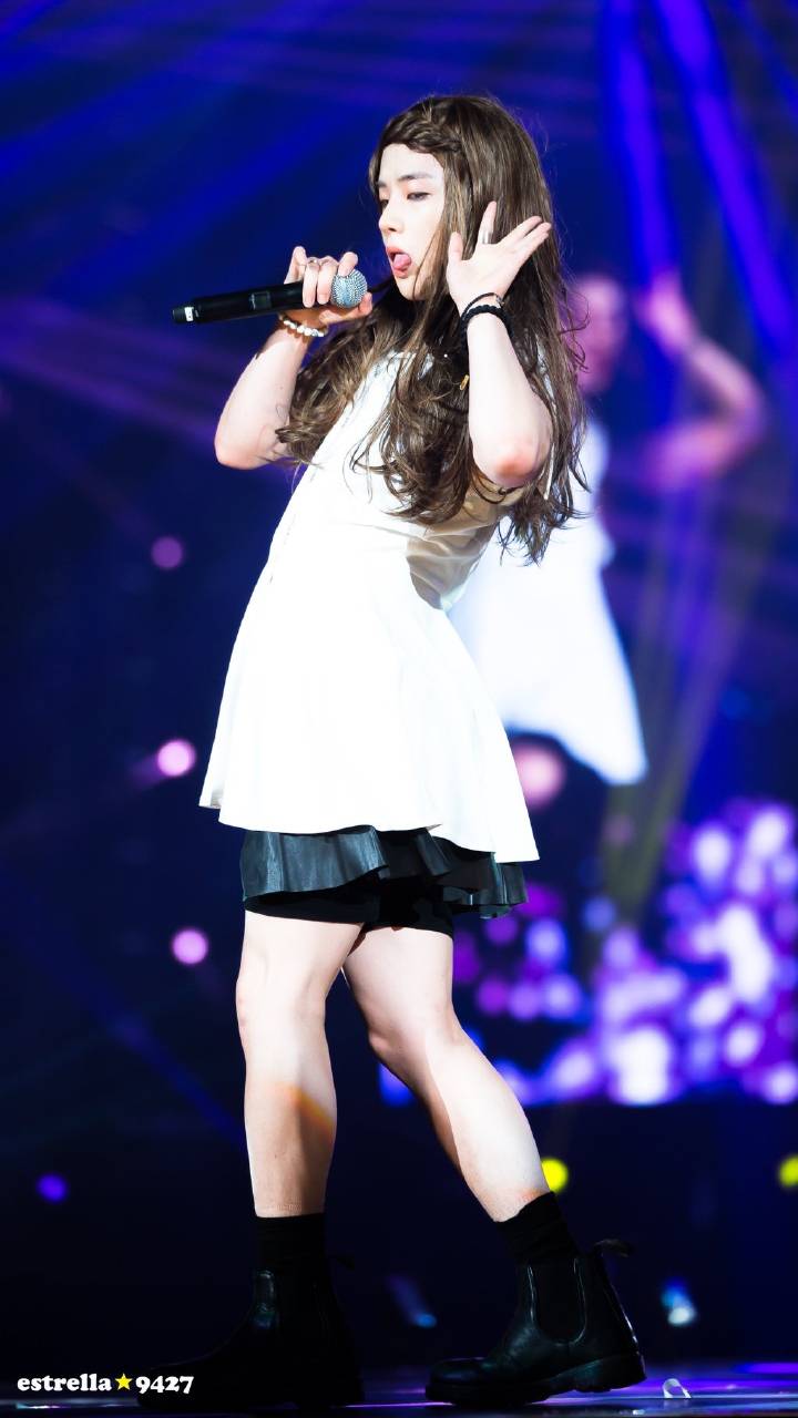 ikon演唱会金振焕女装