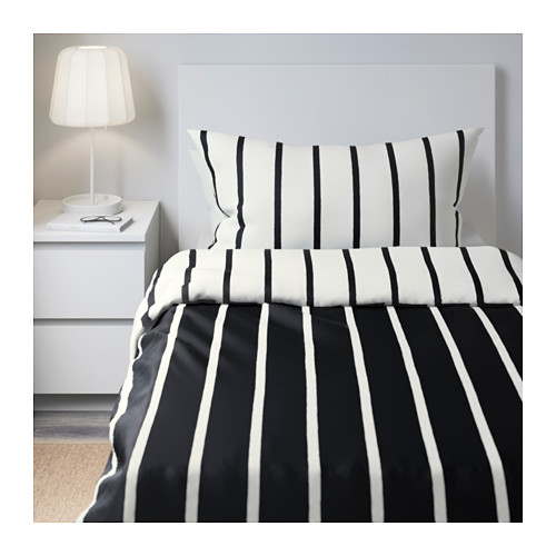 TUVBRÄCKA Quilt cover and 2 pillowcases, black, white RM79