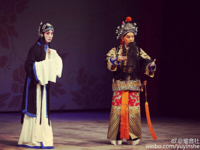 穿戏服的瑜，京剧红鬃烈马。。。来自瑜音社微博
