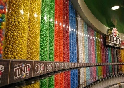 M&M