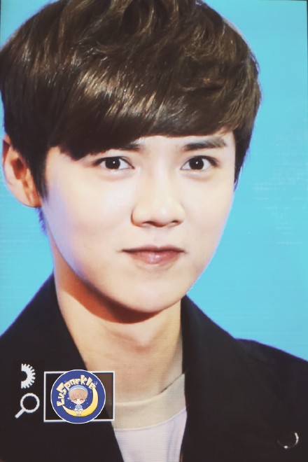 鹿晗 鹿哥 luhan 佳洁士见面会 鹿晗这碎碎念的。。。【【【天气那么热，大家辛苦了，我会多参加活动见见大家的，如果不能参加活动的话，我就多。。什么？哦，好，我多自拍。。。现在是用什么能拍得人好看点？哦，好，知道了，我自己拍自己，然后你们拿去P图。。。夏天到了，大家多照顾自己，多运动，多吃点多运动，运动有益身体健康，然后多喝水，别中暑。。。】】】 呜呜~~ 鹿哥你总是这么宠我们，我知道你舍不得我们，我们也舍不得你，进组拍戏好好照顾自己，我们会乖乖等你回来的，爱你~~