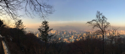 南山塔