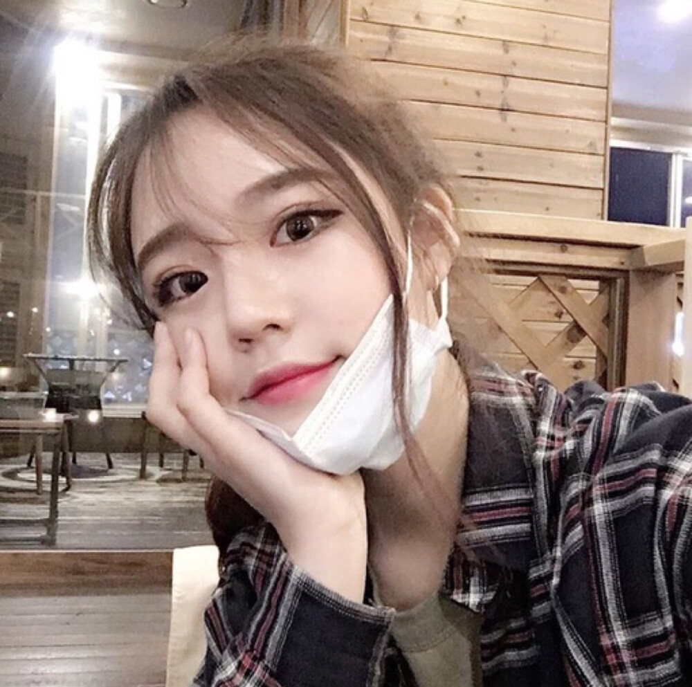 女生头像中系女头高清头像