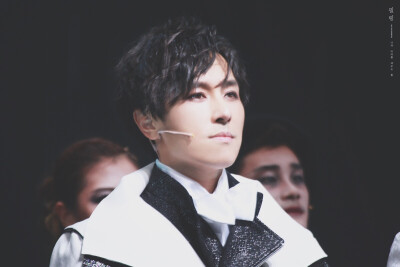 SHINHWA 신화 神话 Dane Kim 김동완 金烔完 Kim Dong Wan