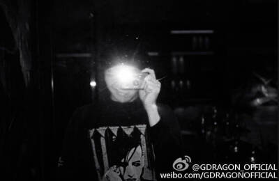 屋里BB！权志龙 东永裴 姜大成 崔胜铉 李昇炫！bigbang is everything！ cr:logo