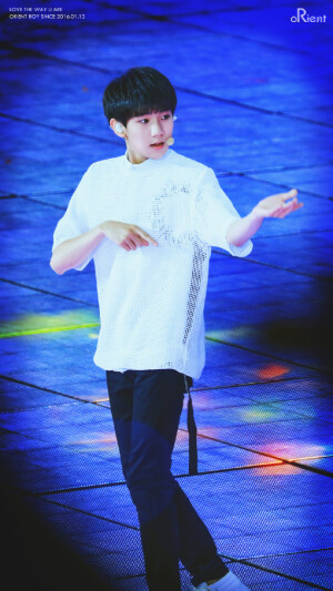 @TFBOYS-王源 Roy - The Professional.  KShape Of My Heart-Sting