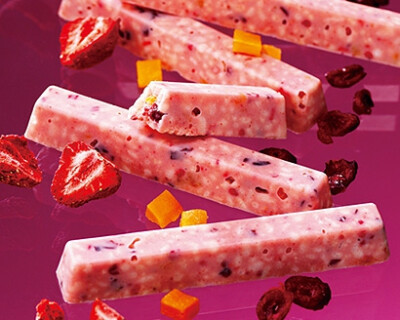 ROYCE fruit bar chocolate草莓杏仁巧克力棒