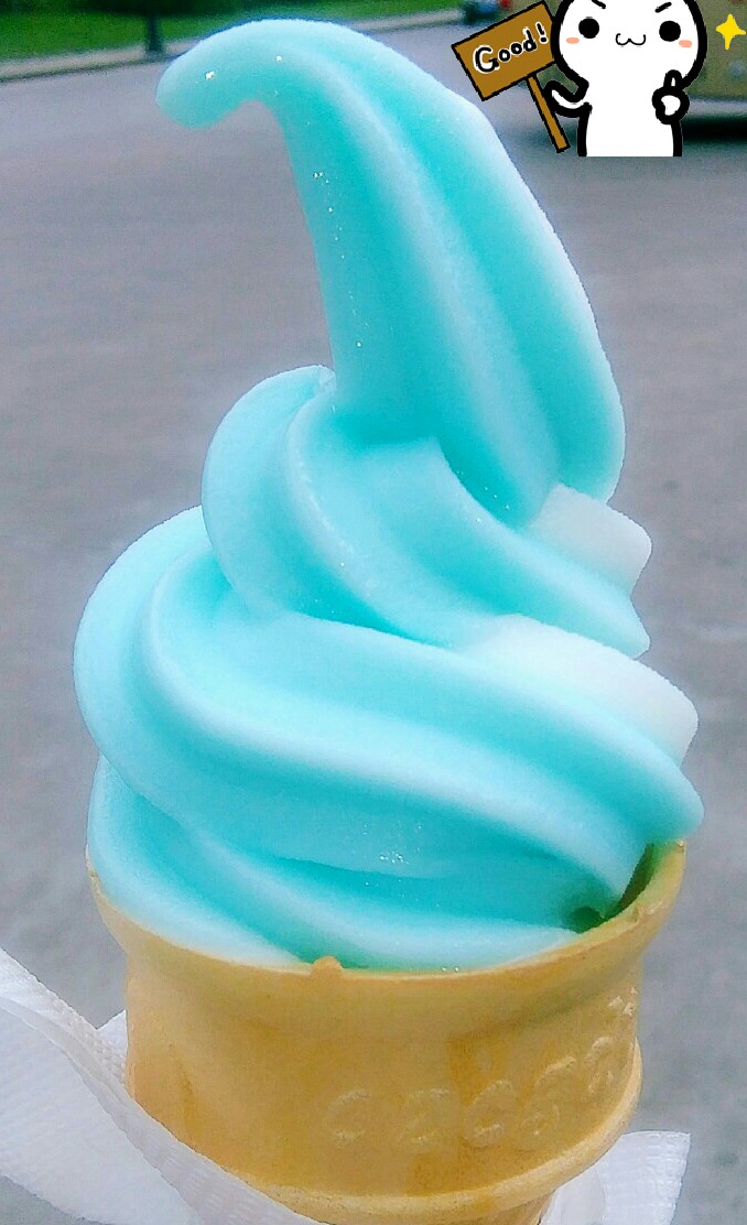 夏日属于我们酸酸甜甜的味道蓝莓酸奶冰淇淋