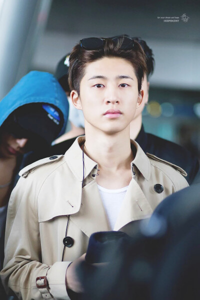 iKON. B.I 김한빈 cr.1022%