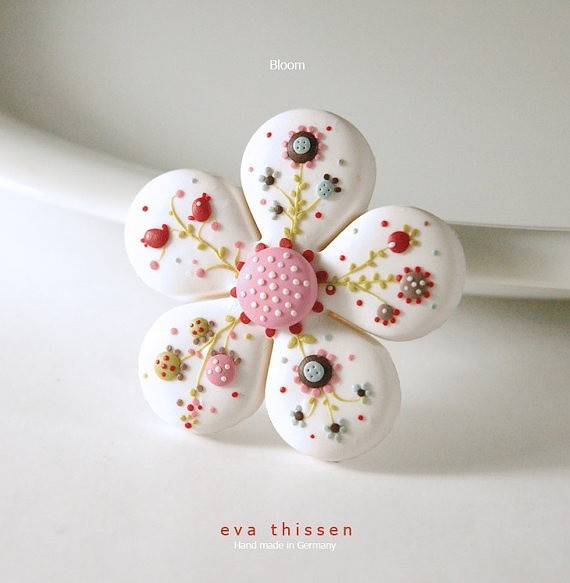 『Bloom』From Eva Thissen