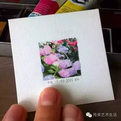 画画需要很大的纸吗？？---德国艺术家的微画，有多微？自己看