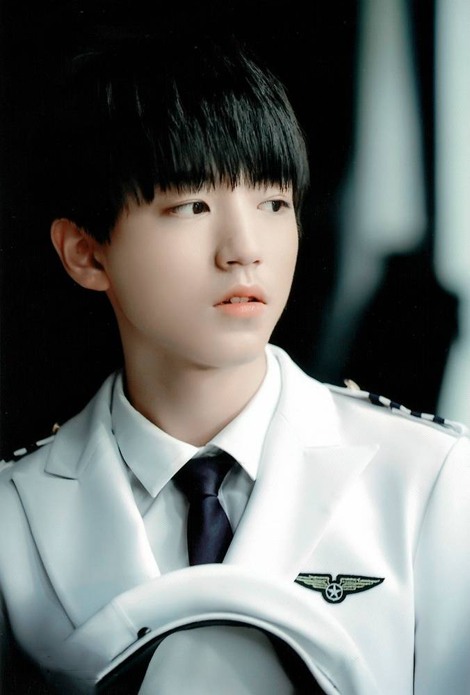 #王俊凯##TFBOYS王俊凯#制服生写